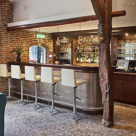 Hotel Logis De Tuinkamer