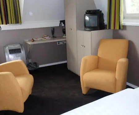Logis Hotel De Tuinkamer