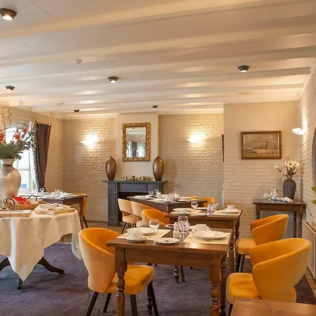 Hotel Logis De Tuinkamer
