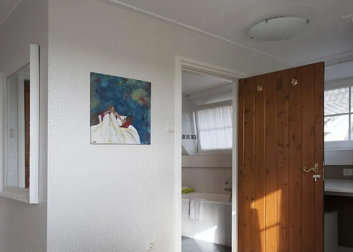 Hotell Logis Hotel De Tuinkamer