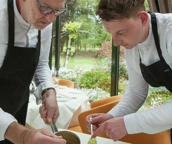 Hotell Logis Hotel De Tuinkamer