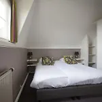 Logis De Tuinkamer 3*