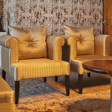 Logis De Tuinkamer رورلو